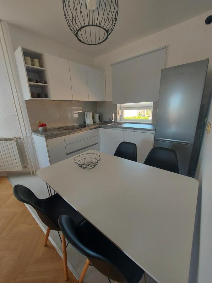 Apartments Fugosic Punat Exterior photo